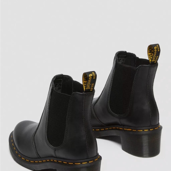 Dr. Marten Cadence boot size 10 New in box - Picture 2 of 2